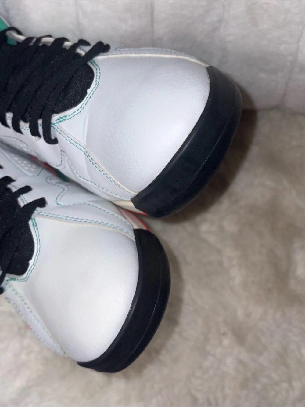 Jordan sneakers white